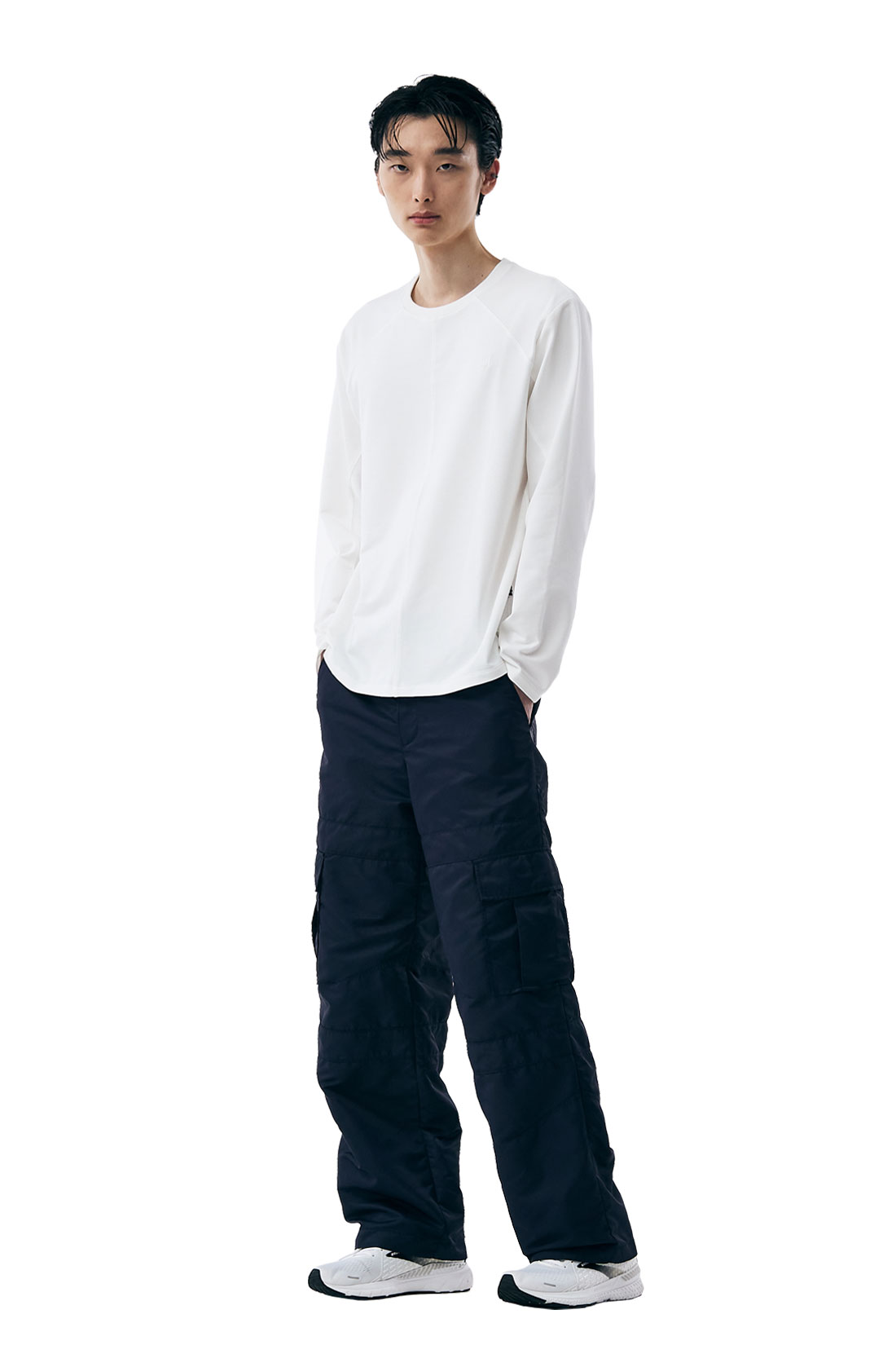 WIDE STRAIGHT FIT PANTS [BLACK]